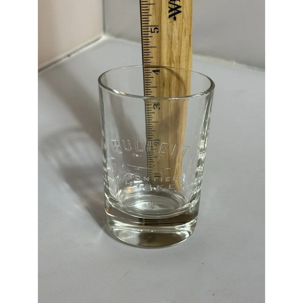Bulleit Bourbon Frontier Oval Whiskey Glass, Embossed Made In Italy Man cave